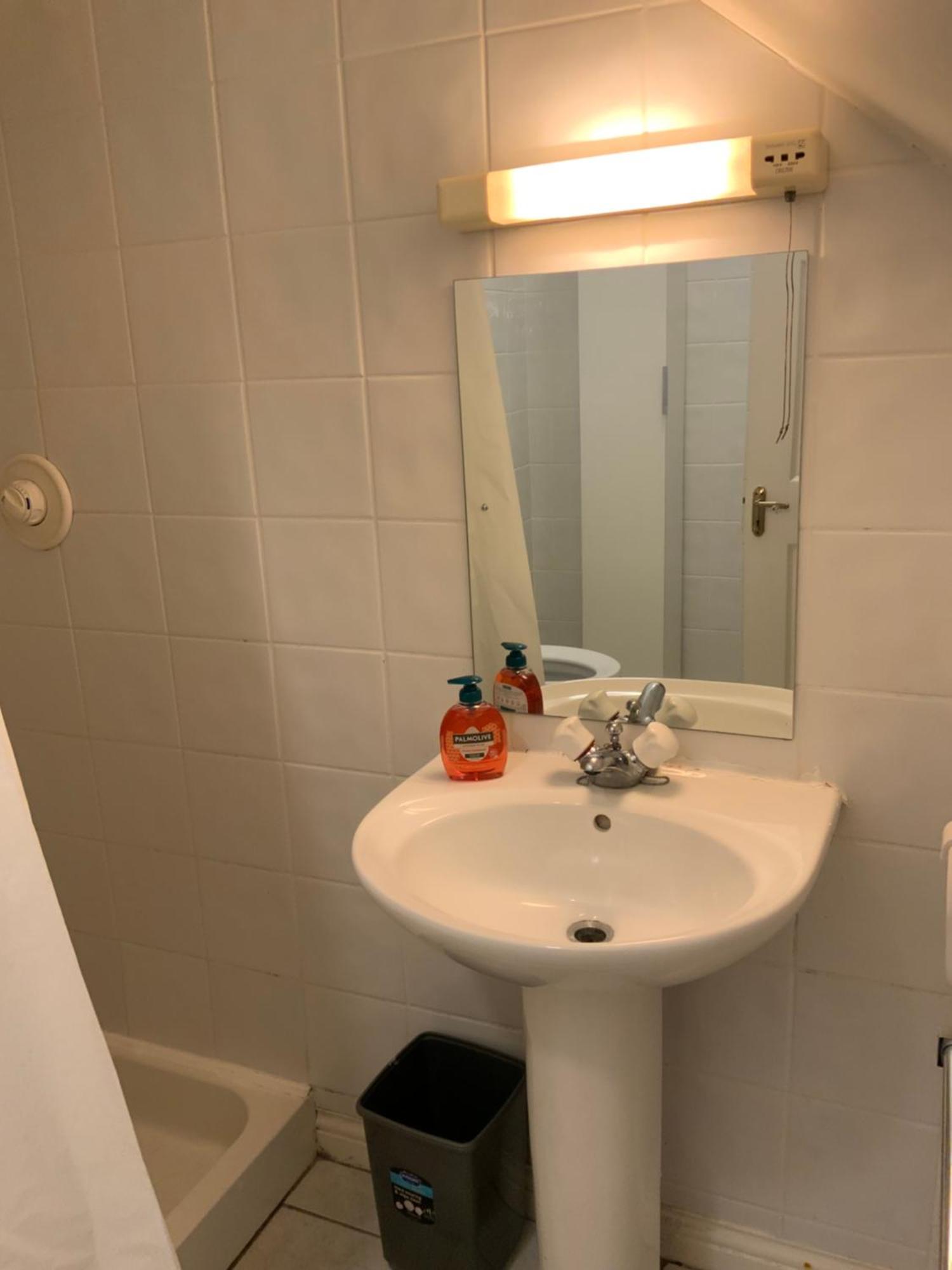 Quite And Cozy 2 Bedroom Apartment กัลเวย์ ภายนอก รูปภาพ