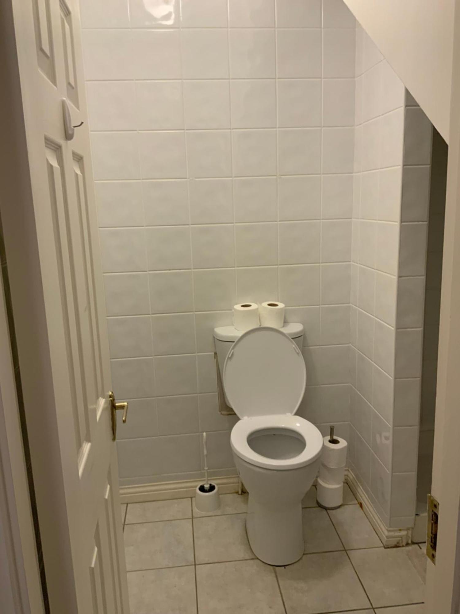 Quite And Cozy 2 Bedroom Apartment กัลเวย์ ภายนอก รูปภาพ