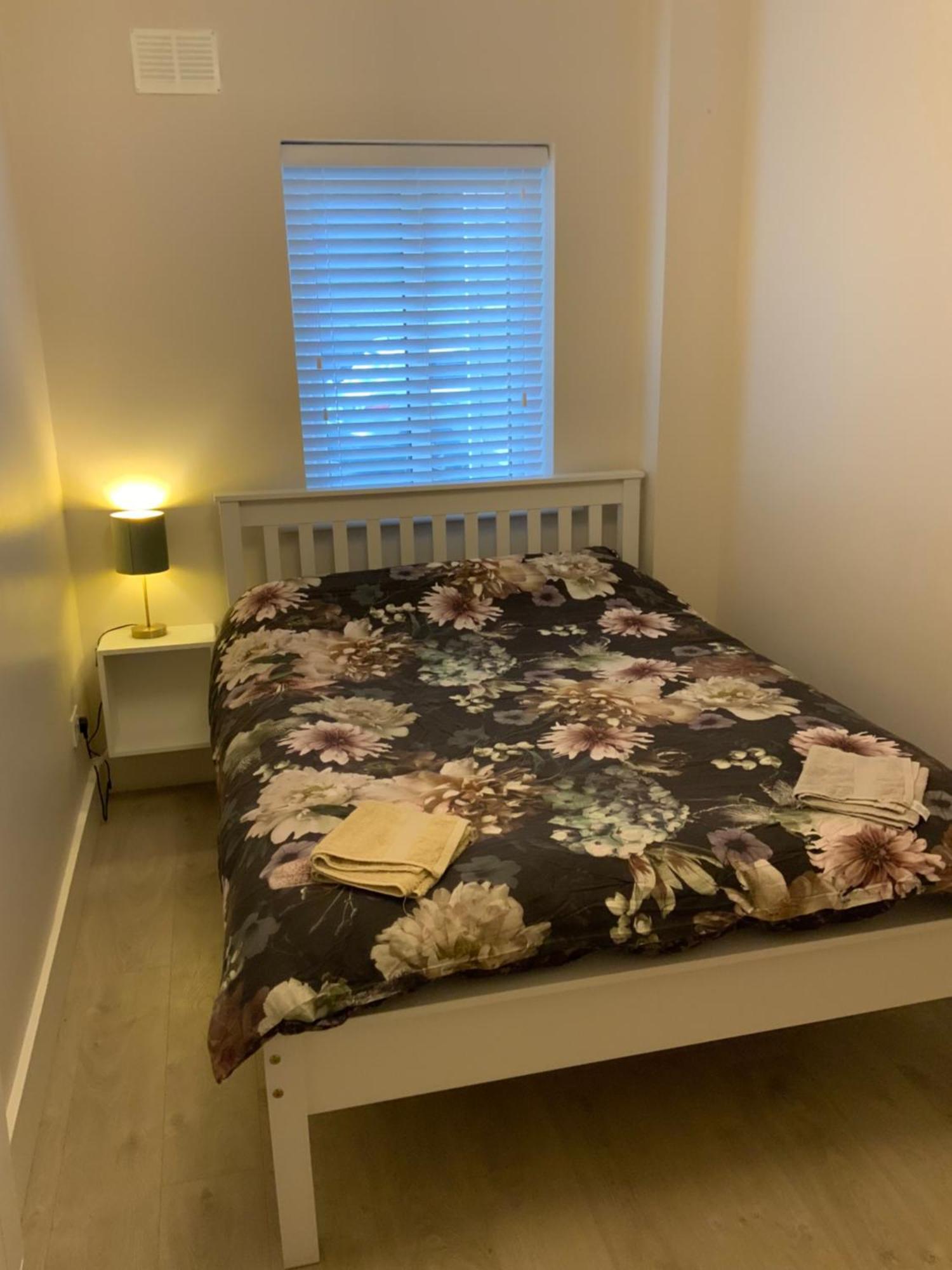 Quite And Cozy 2 Bedroom Apartment กัลเวย์ ภายนอก รูปภาพ